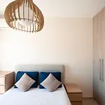 Saint Francis Apartment